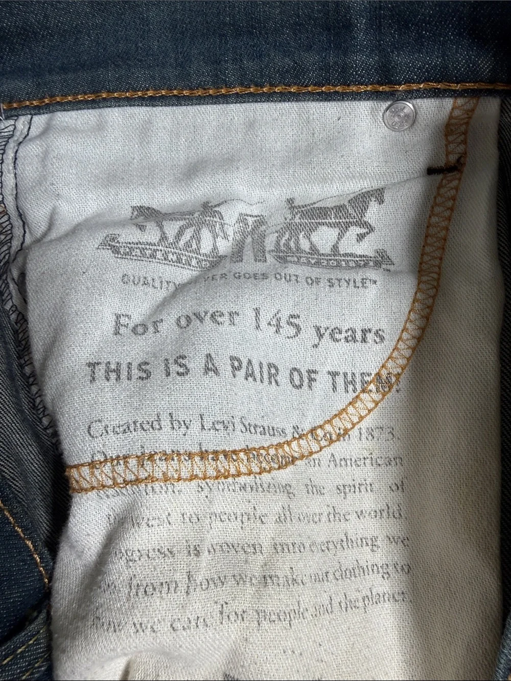 Levi's 511 Men’s Jeans in a Washed Blue